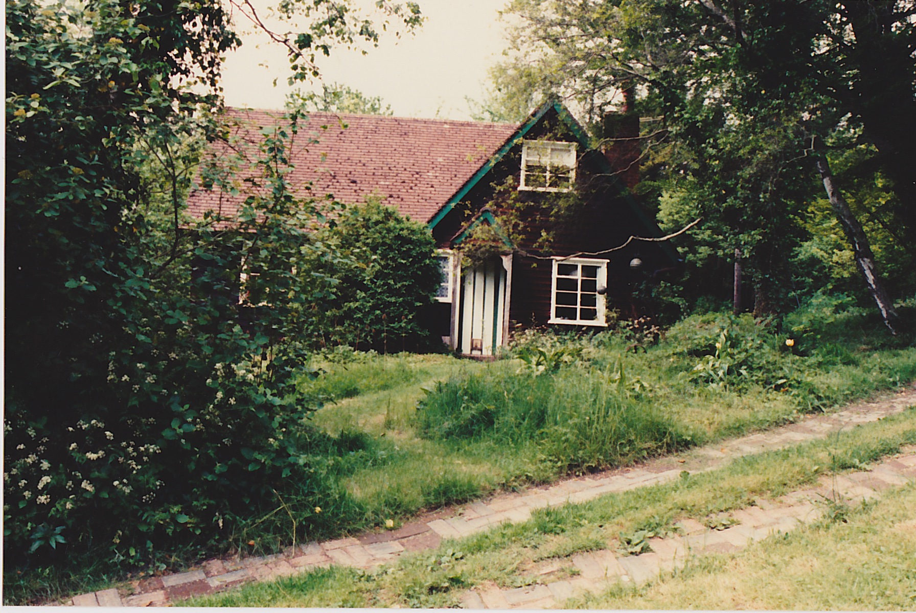 Greendene, A Personal memoir of a Surrey Pottery – Bobs Blog